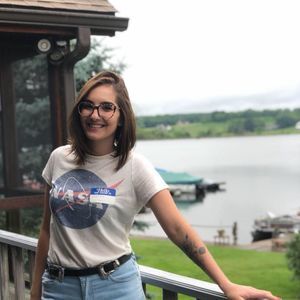 Meet your Posher, Beatriz